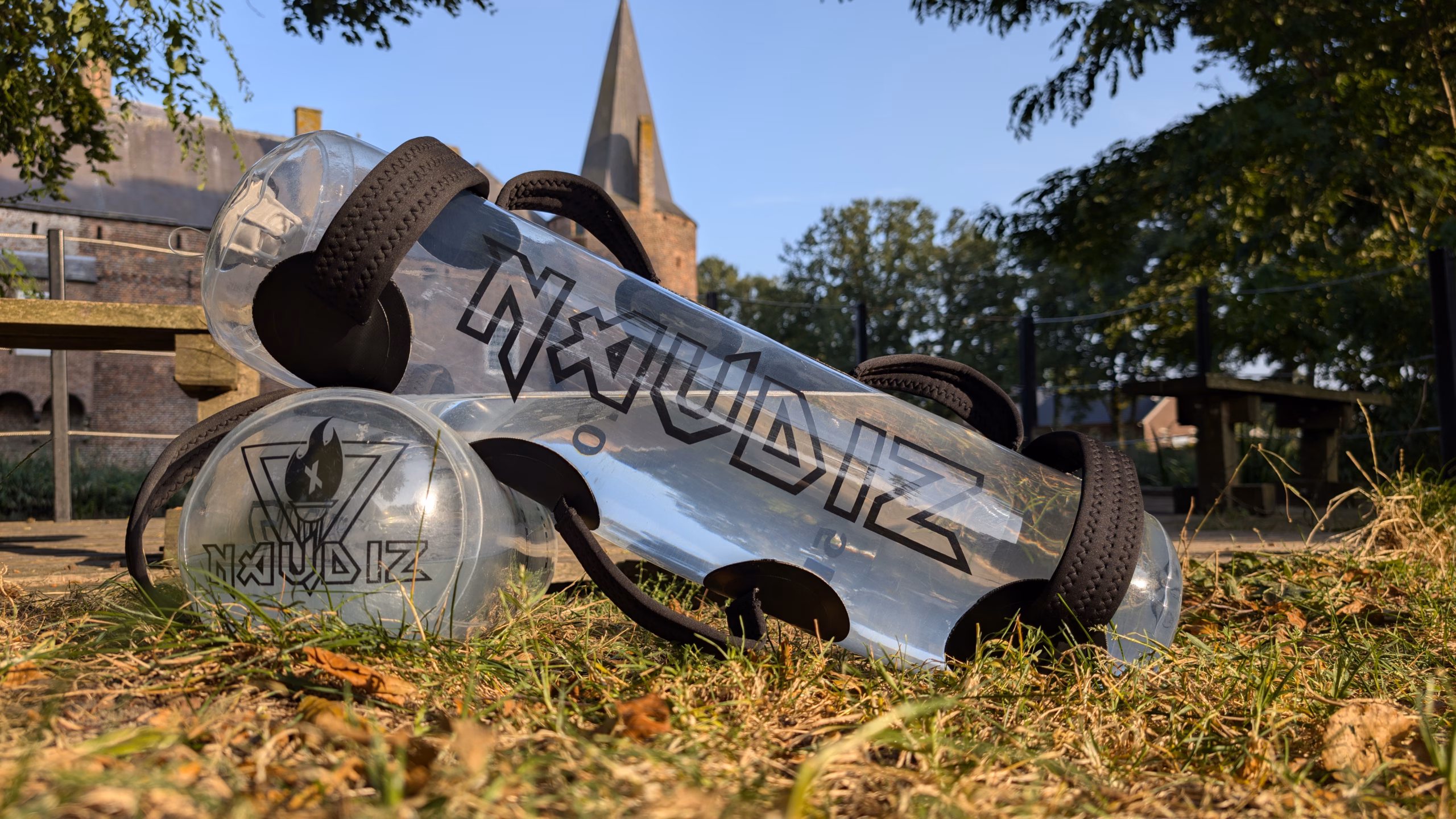 Trainen met de handvatten van de Naudiz Aqua Powerbag